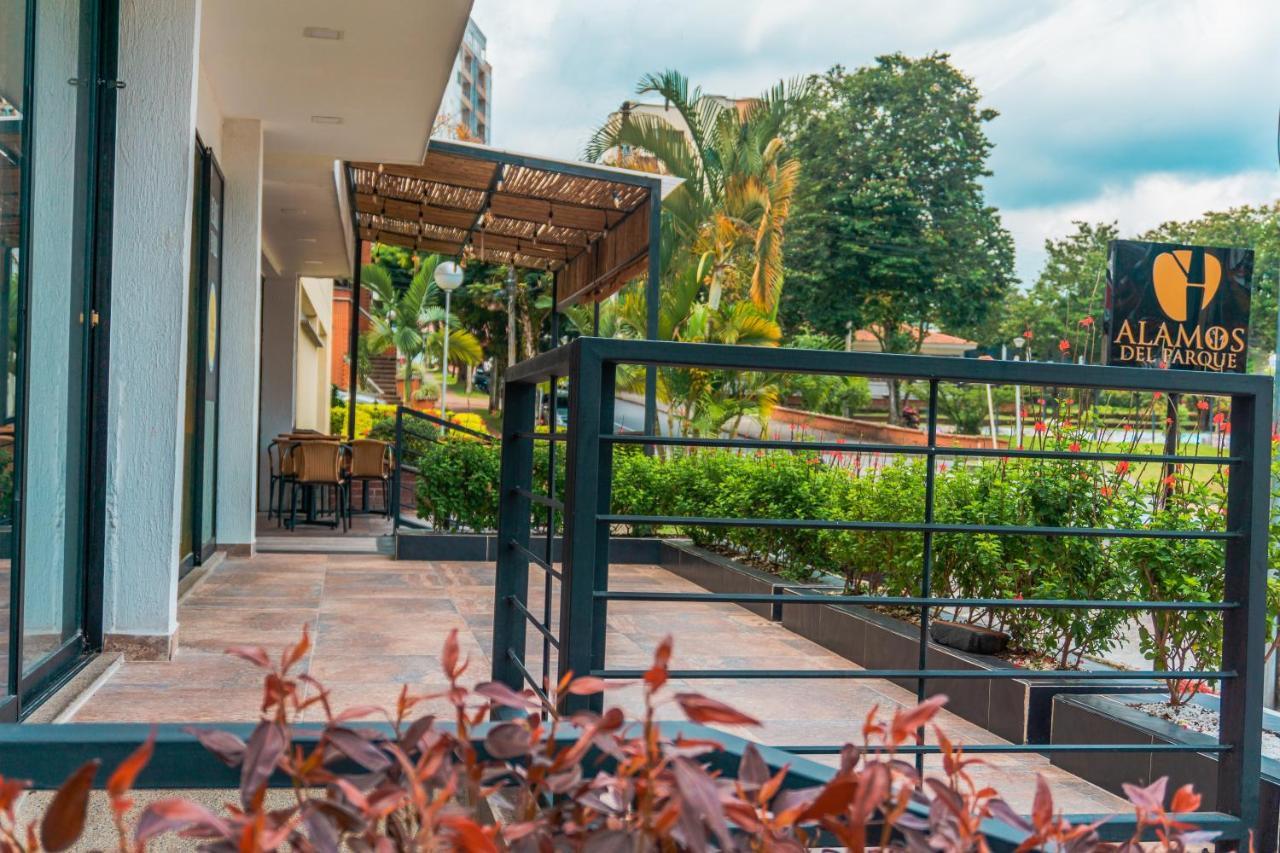 Hotel Alamos Del Parque Pereira Dış mekan fotoğraf